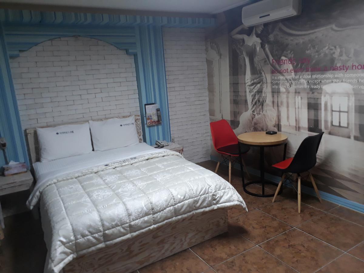 Diamond Motel Sacheon Exterior foto